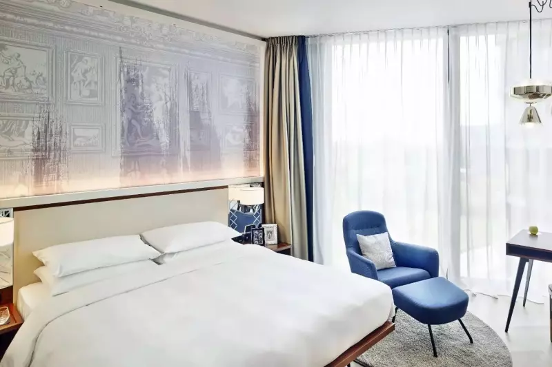 2 Bedroom Family Room 