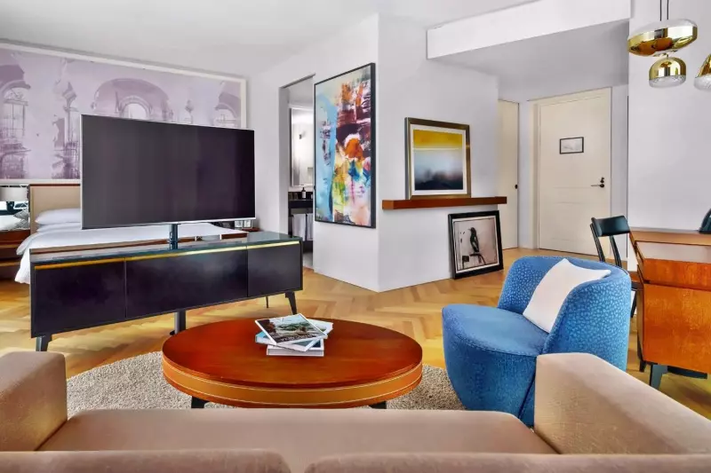 Andaz Suite