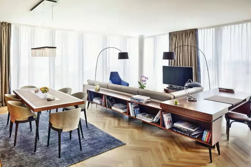Executive Suite 
