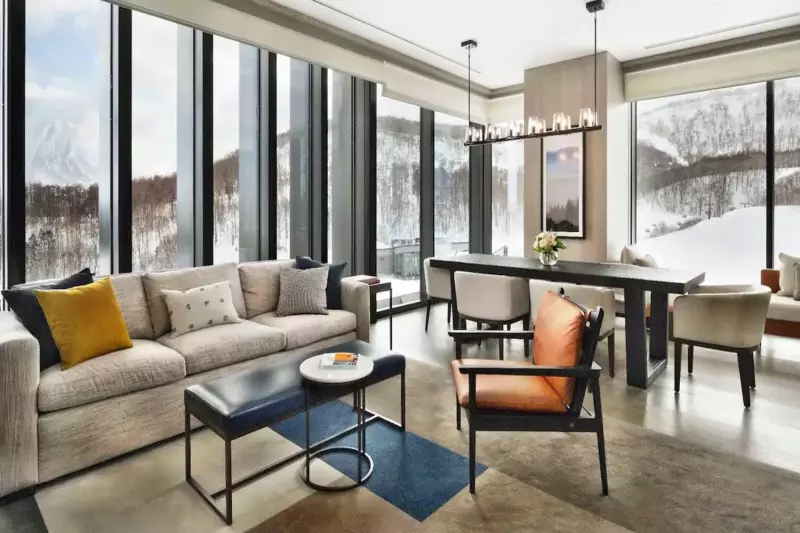 Deluxe Onsen Corner Suite 