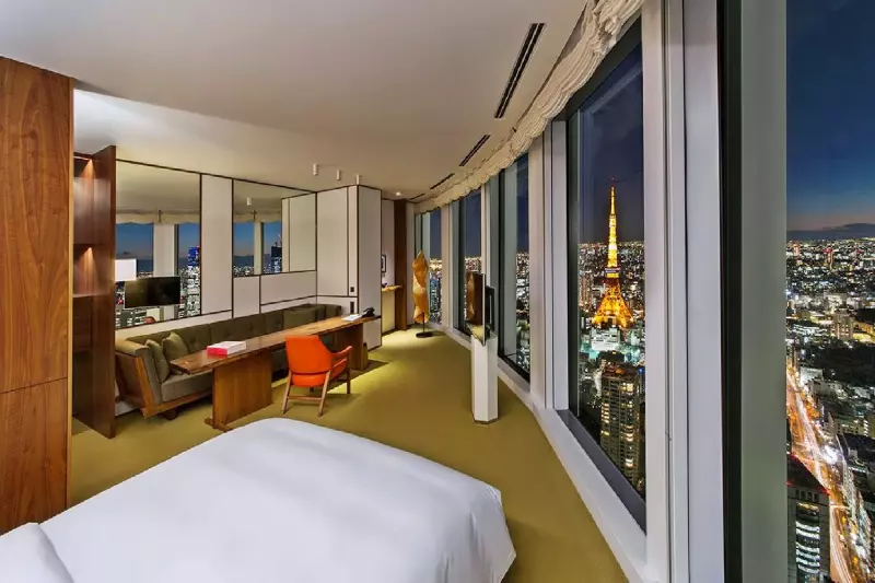 Deluxe Tower View Room