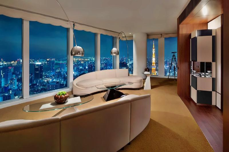 Andaz Sky Suite
