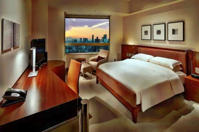 Tokyo Sunset West View Room
