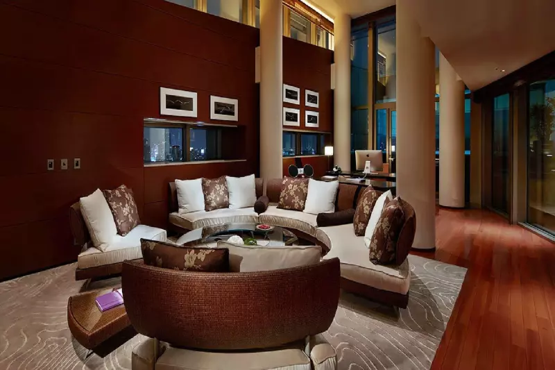 Presidential Club Suite