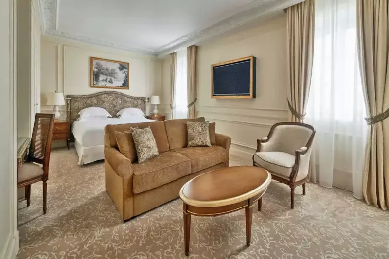 Junior Ocean View Suite