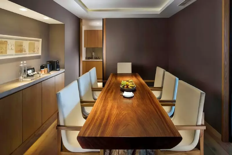 Signature Suite 