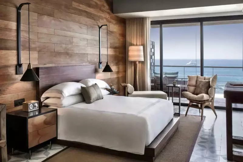 Thompson Ocean View Balcony Suite 