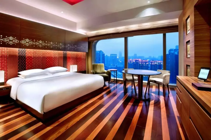 Andaz City View Room