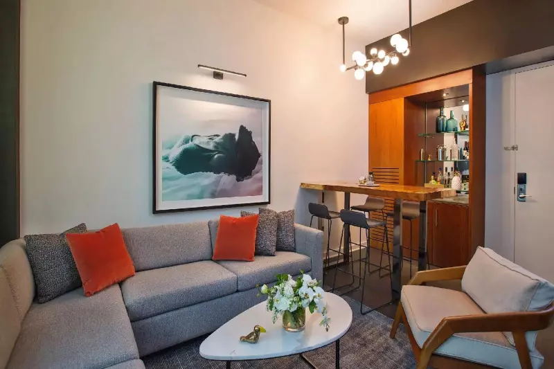 Andaz Cabana Suite