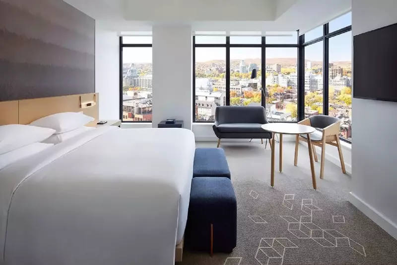 Deluxe City View Room