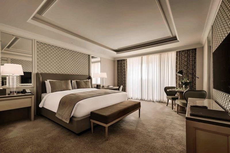 Executive Garden View Club Room