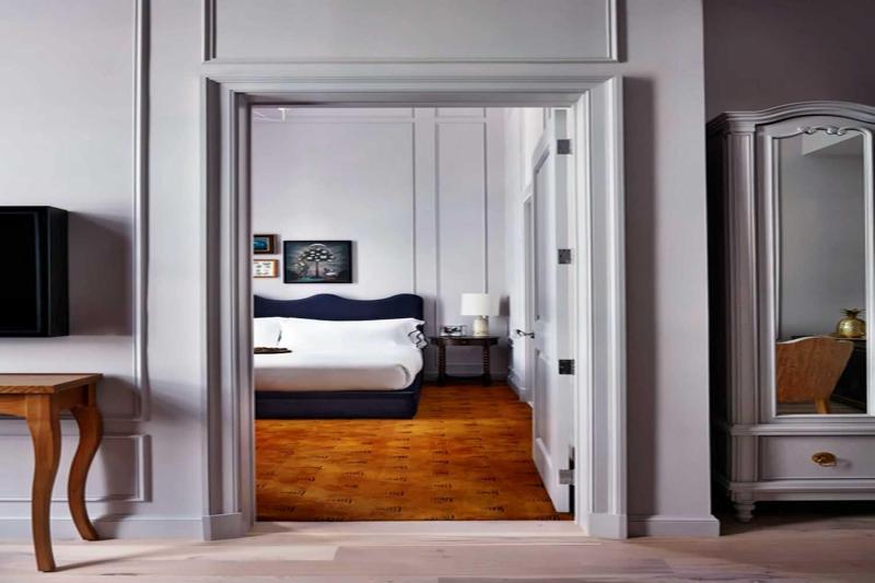 1 Bedroom Suite