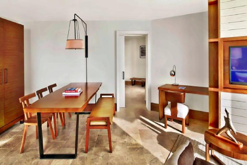 Partial Ocean View Suite