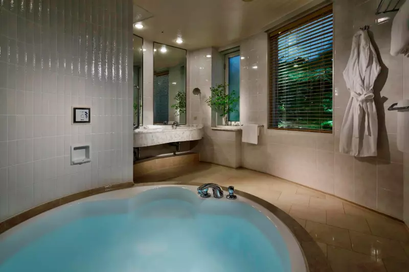 Upper Floor Junior Suite