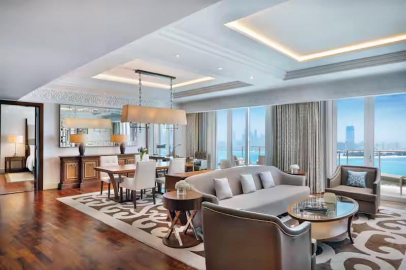 2 Bedroom Waldorf Suite