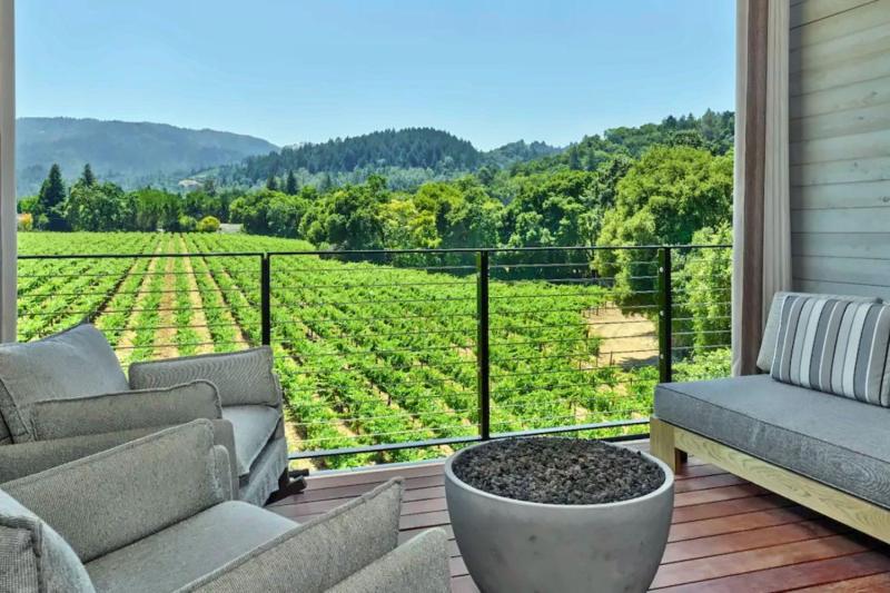 Vineyard View Balcony Room 
