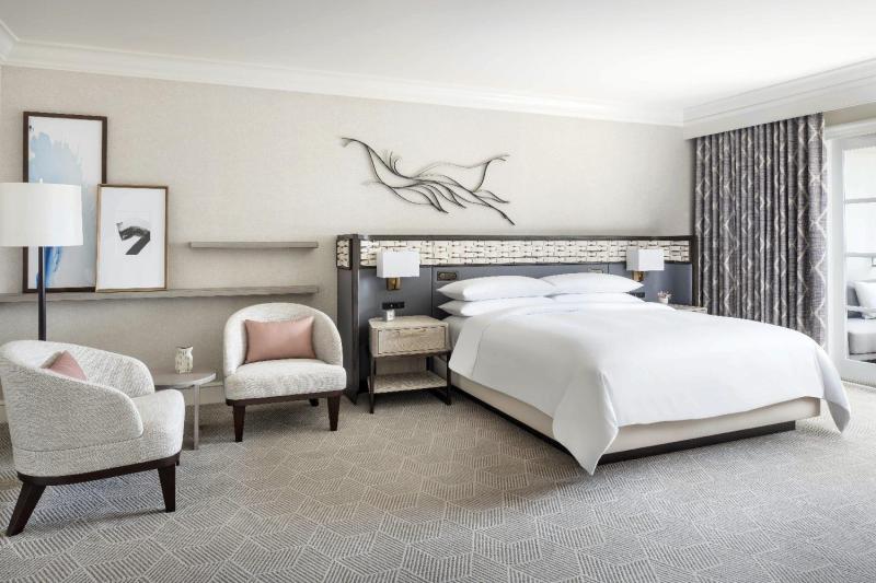 Premium Coastal Suite