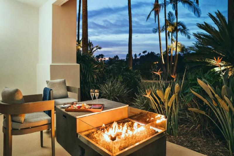 Fireside Terrace Room