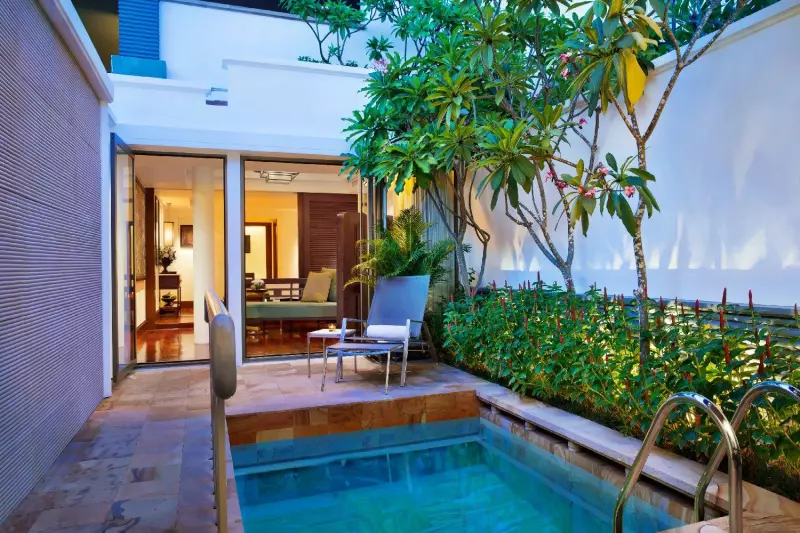 Park Executive Pool Suite 