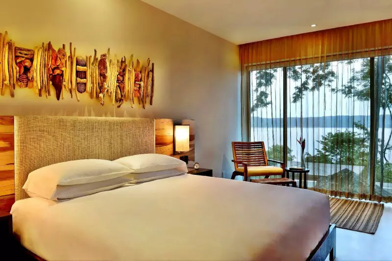 Forest View Room