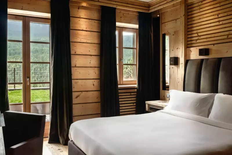 Premium Deluxe Room