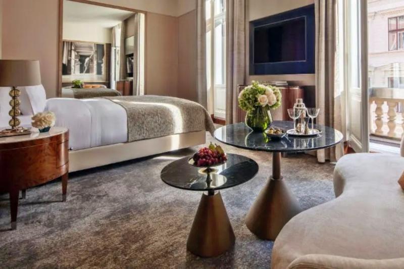 Premium Balcony Room