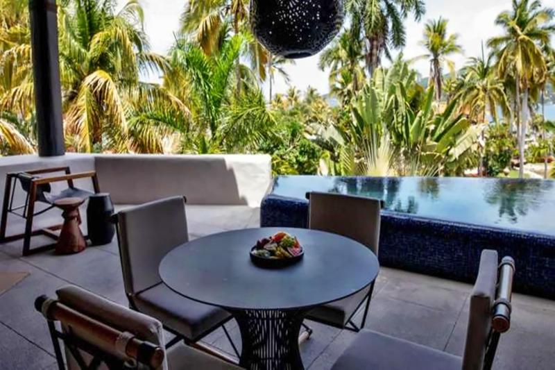 2 Bedroom Lagoon Pool Suite