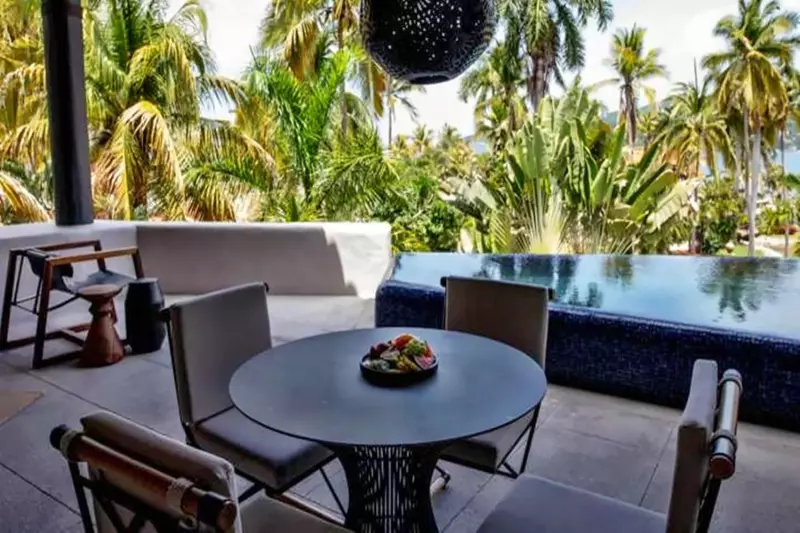 2 Bedroom Lagoon Pool Suite