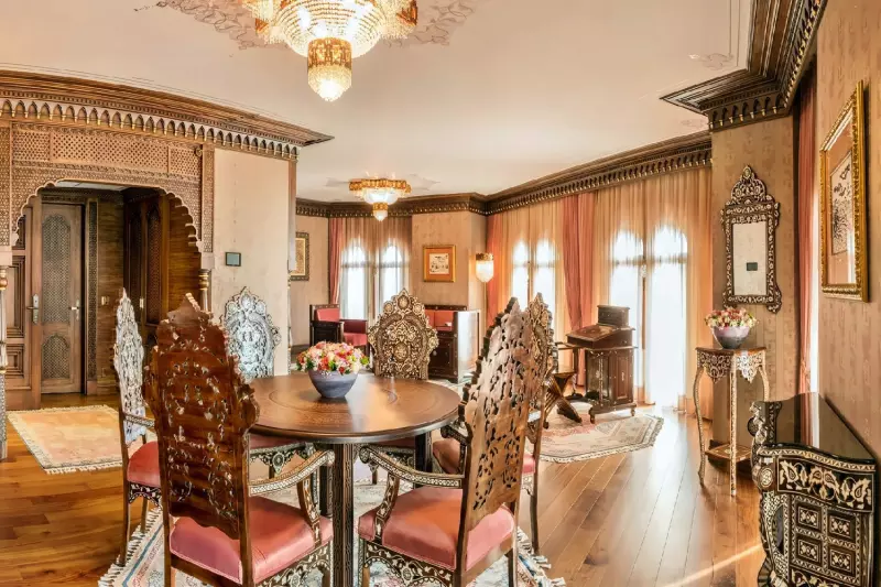 Sultan Sea View Suite