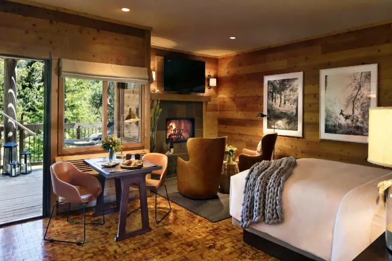 Big Sur Forest Shower Suite