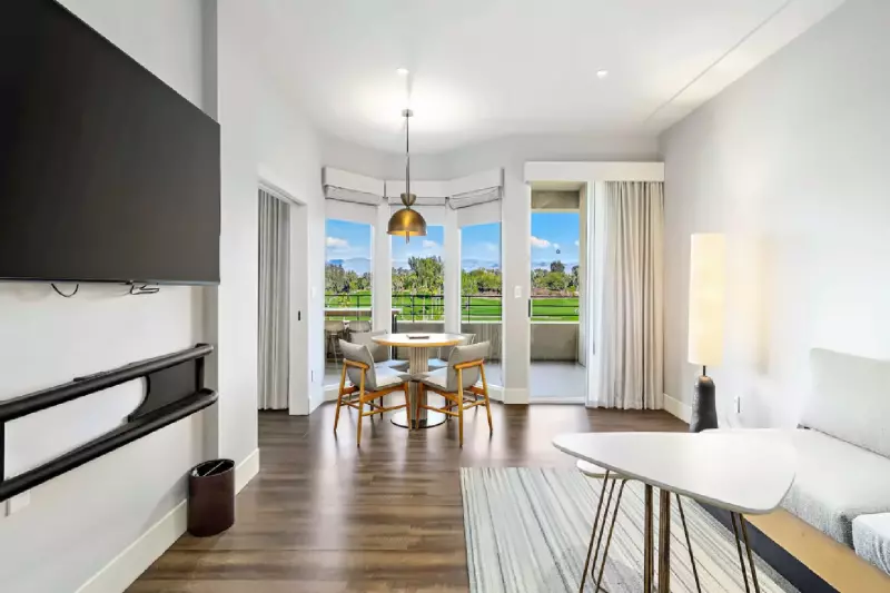 Penthouse Suite