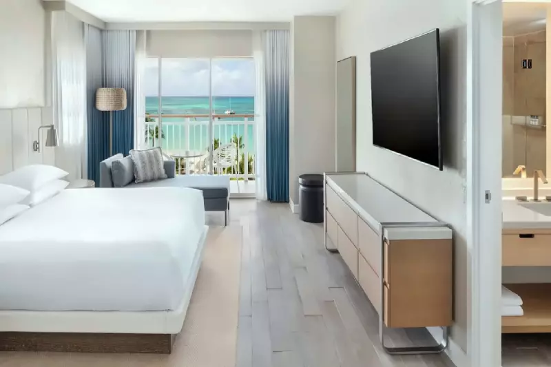 Partial Oceanfront Balcony Room
