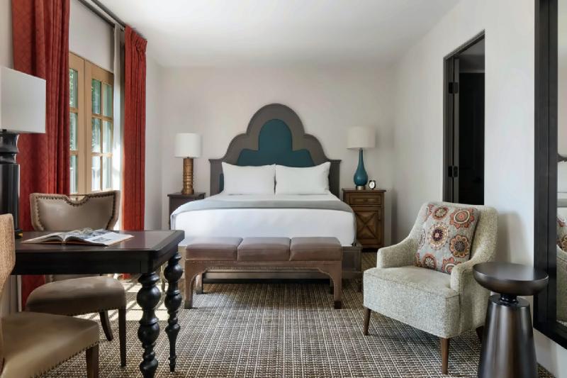 Standard Limited View Room