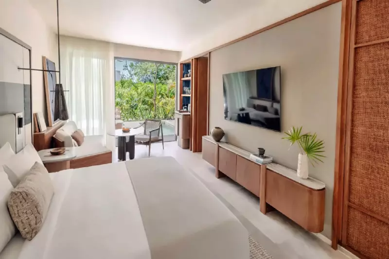 Beach Area Terrace Room 