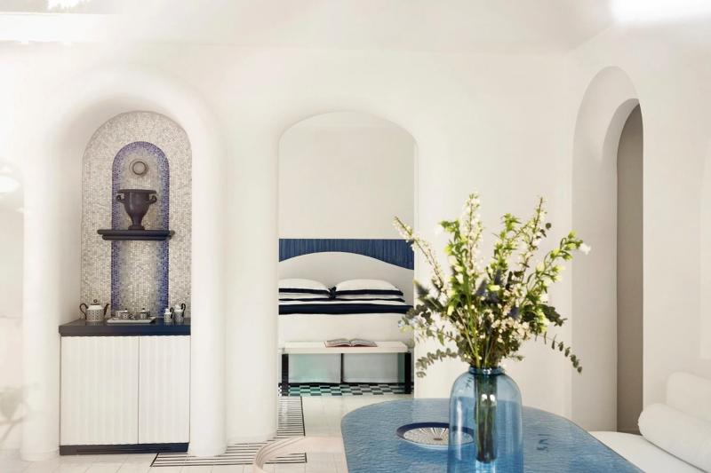 Executive Pool & Garden Suite