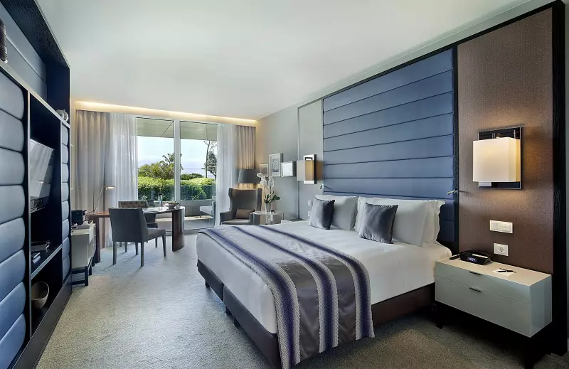 Junior Garden View Suite