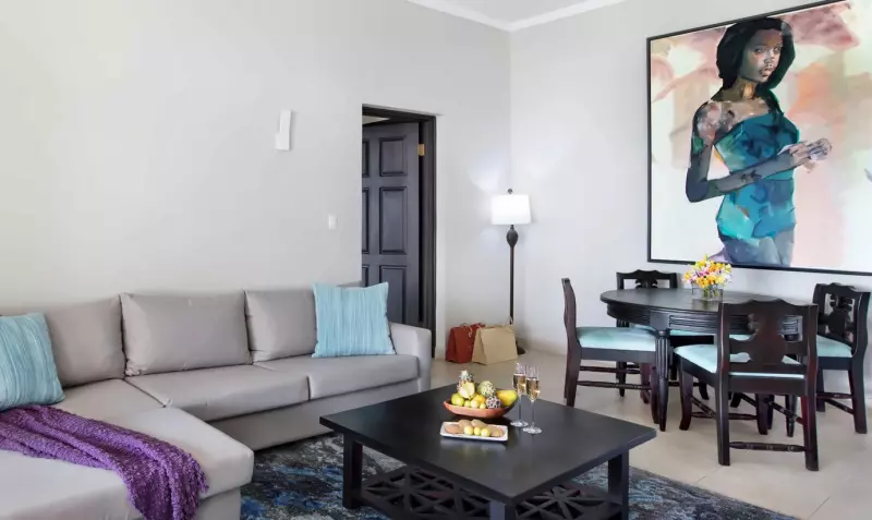 Pool Suite