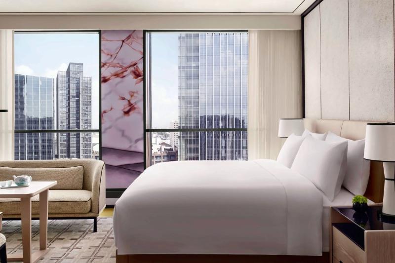 Deluxe City View Room 