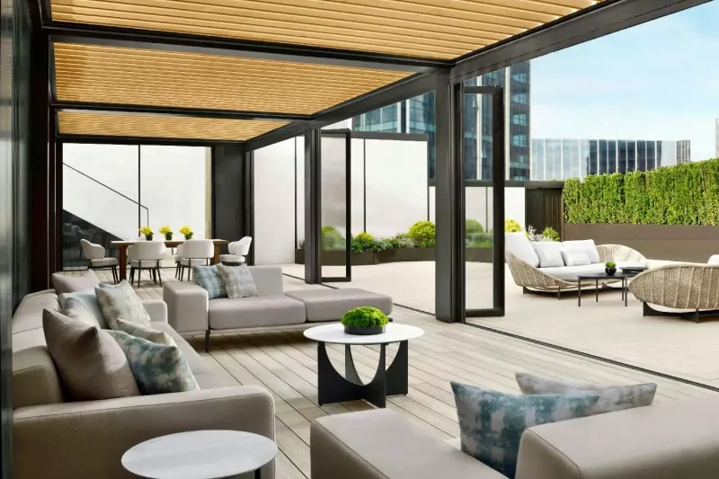 Club Ritz-Carlton Suite