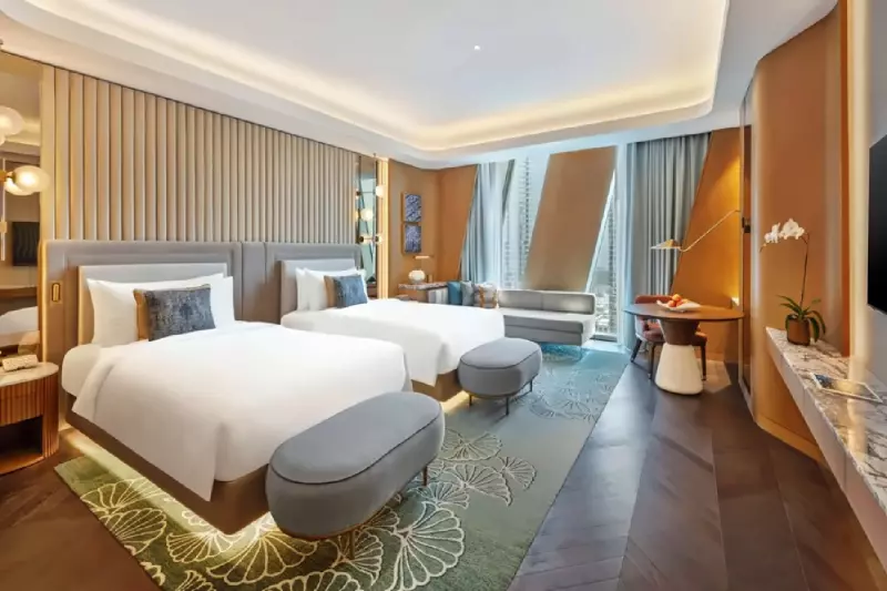 Club Downtown View Room 