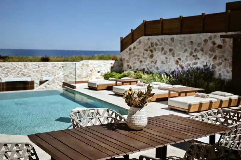 3 Bedroom Comfort Sea View Pool Villa