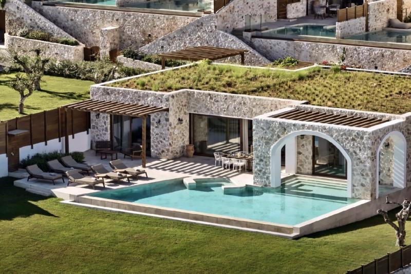 3 Bedroom Sea Front Pool Villa