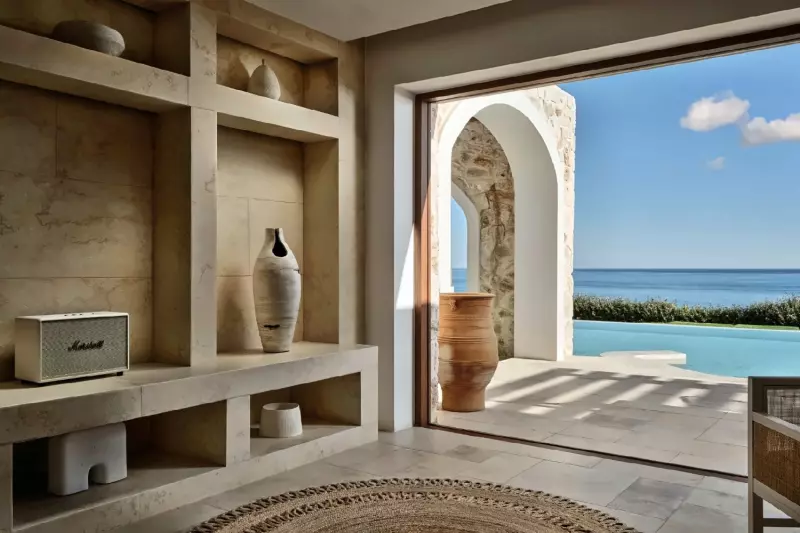 3 Bedroom Sea Front Pool Villa