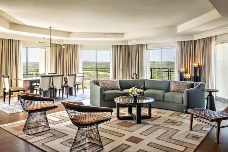 Presidential Suite
