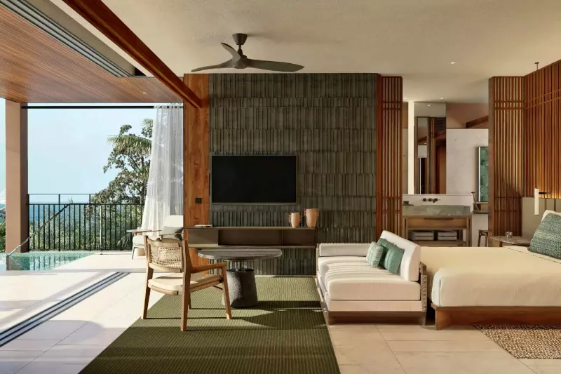 Ocean View Plunge Pool Room