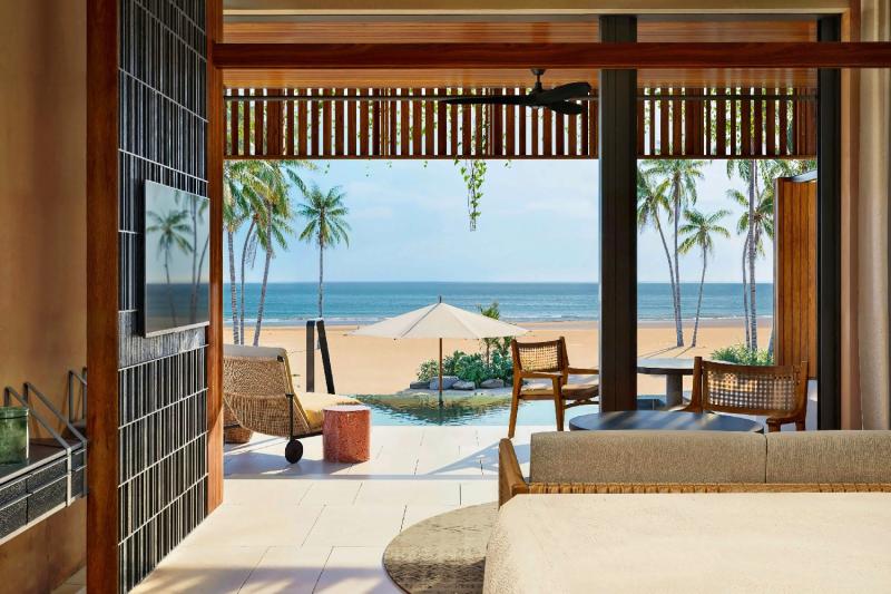 Panoramic Ocean View Pool Suite