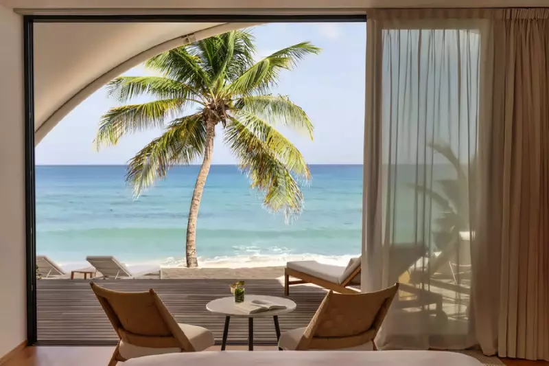 Beachfront Junior Suite