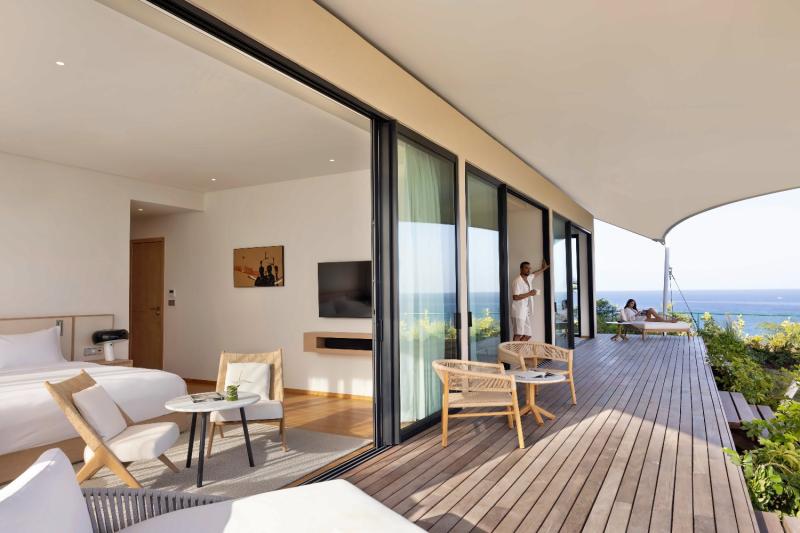 2 Bedroom Panoramic Oceanview Suite