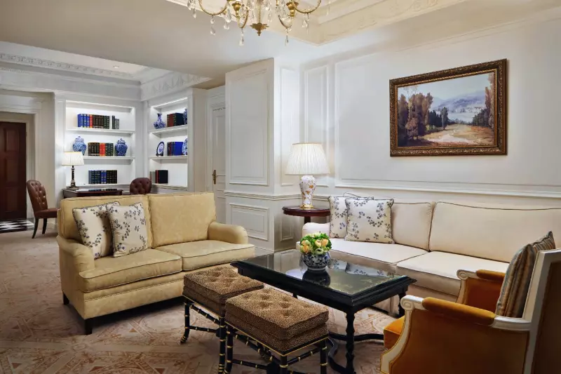 Executive Club Suite 