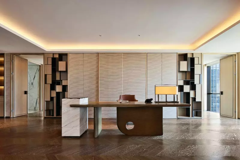Royal Suite 